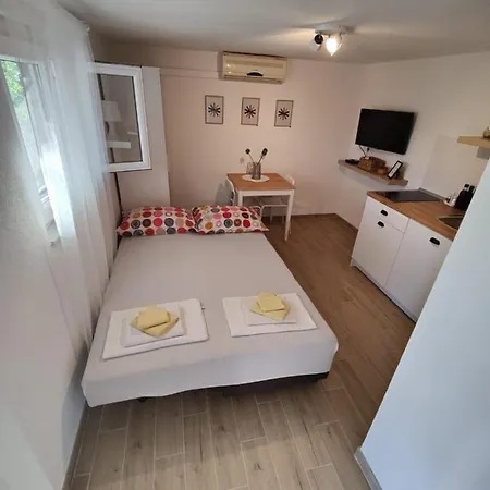 Bepa Lägenhet Makarska