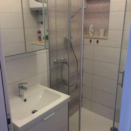 Bepa Lägenhet Makarska